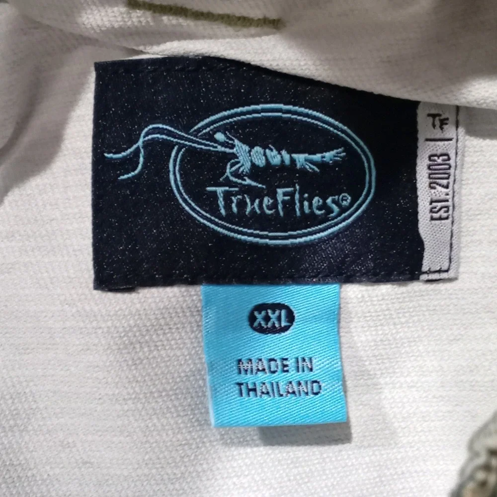 TrueFlies Shell Creek Shorts Mens XXL Green Fish Print 9 Inseam SPF 30 NWT